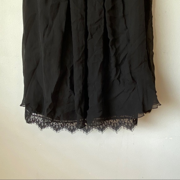 Tristan Lace Skirt - Picture 5 of 11